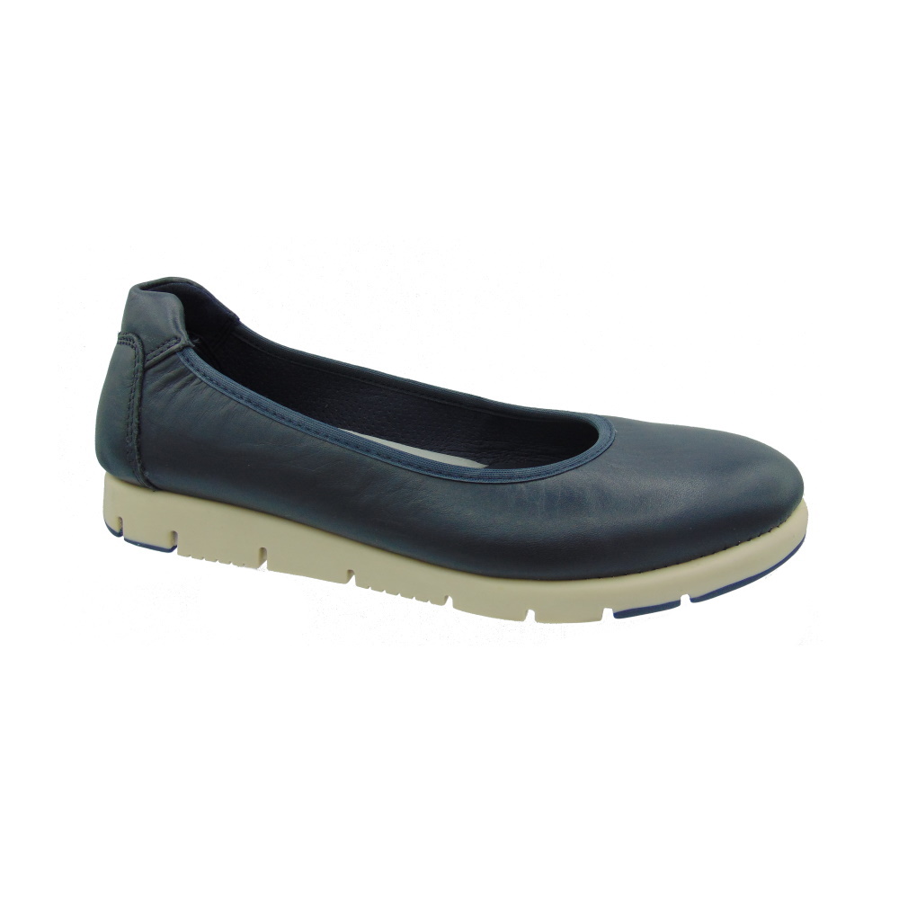 Ballerina AEROSOLES (Saydo) Donna in vera pelle colore Blu. Articolo FAST TRACK MYSTERIOUS.